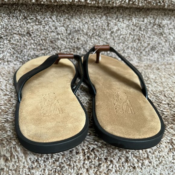 Salvatore Ferragamo Men\'s Brown/Black Leather Flip Flops main image 6